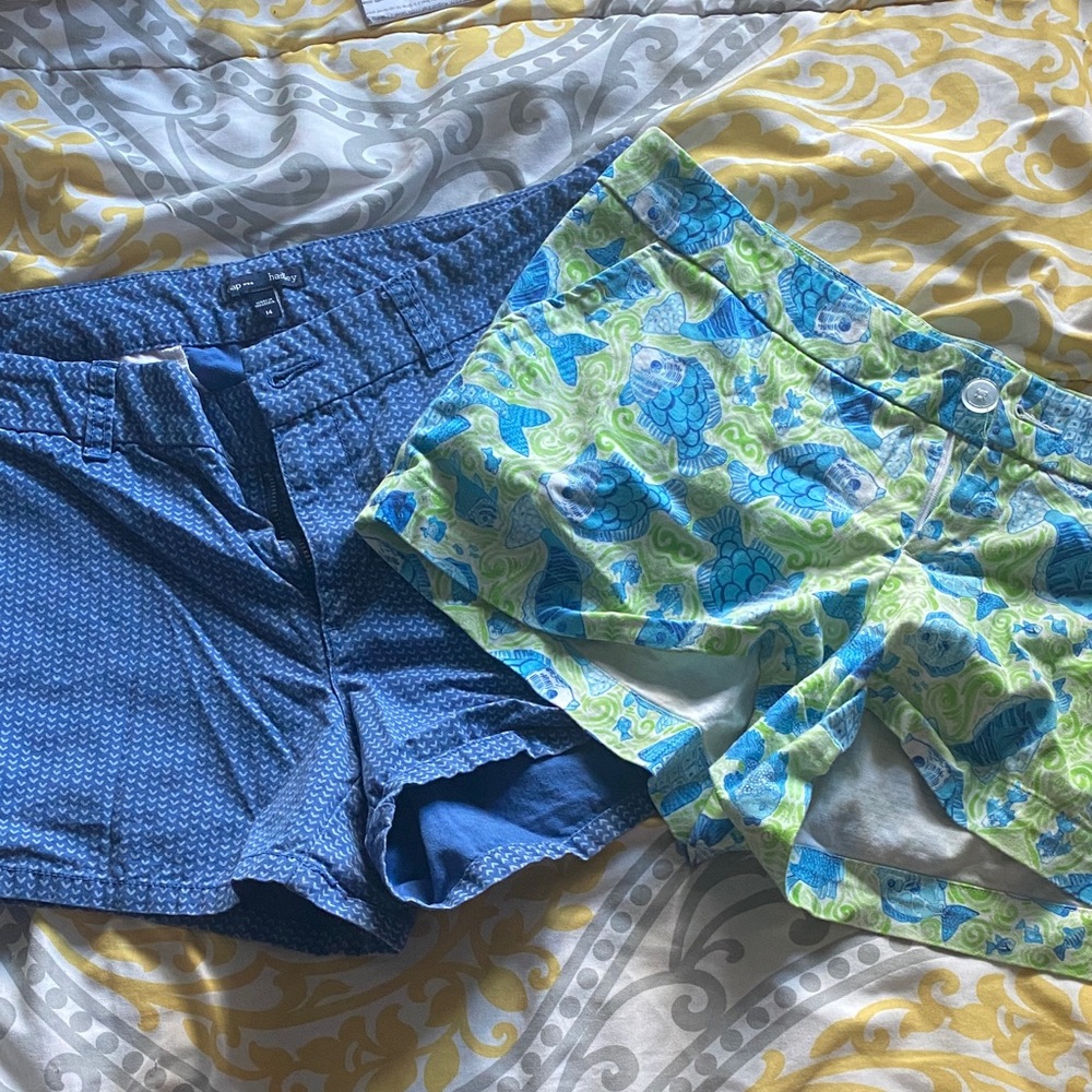 GAP Blue and Green Patterned Women Shorts
